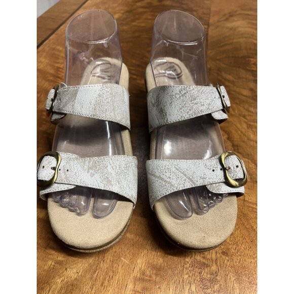 Dansko Woman’s 39 8.5 - 9 Sophie Cream Gold Flecks Leather Comfort Clog Sandals - Picture 2 of 7